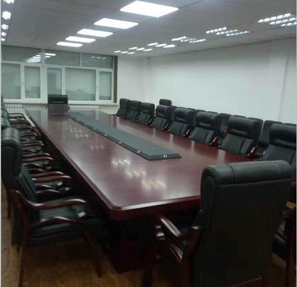 辦公家具會(huì)議桌.jpg