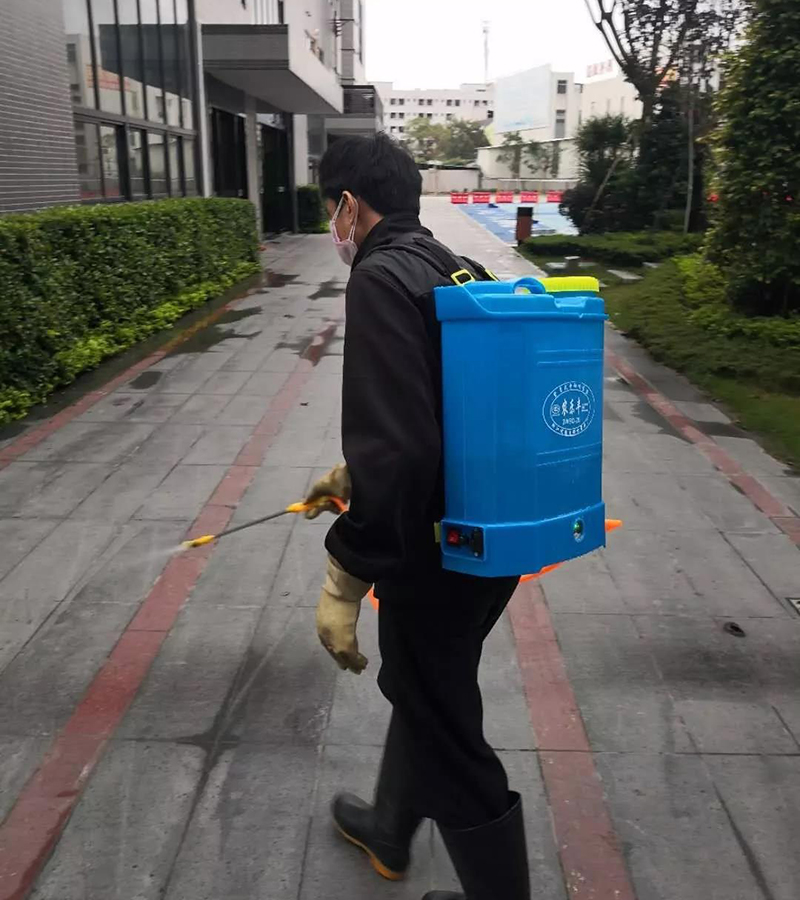 廠區(qū)消毒處理.jpg