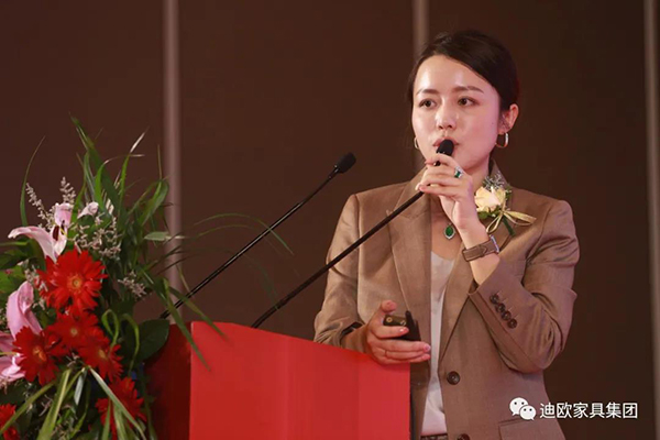 迪歐集團副總裁兼采購中心總監(jiān)黃雅悠女士分享了迪歐集團采購供應(yīng)商管理機制